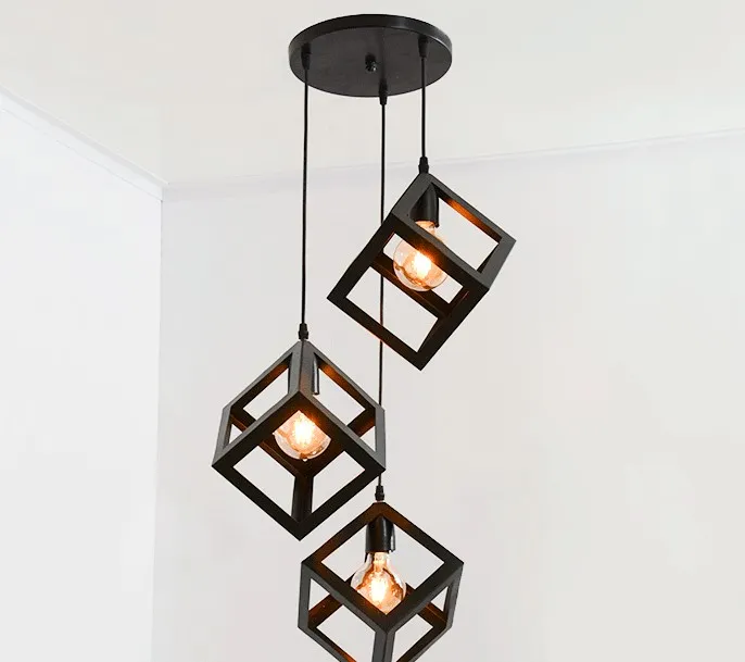 راهنمای قدم به قدم نصب لوستر چوب و فلز